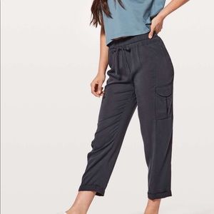 Lululemon move lightly pant
